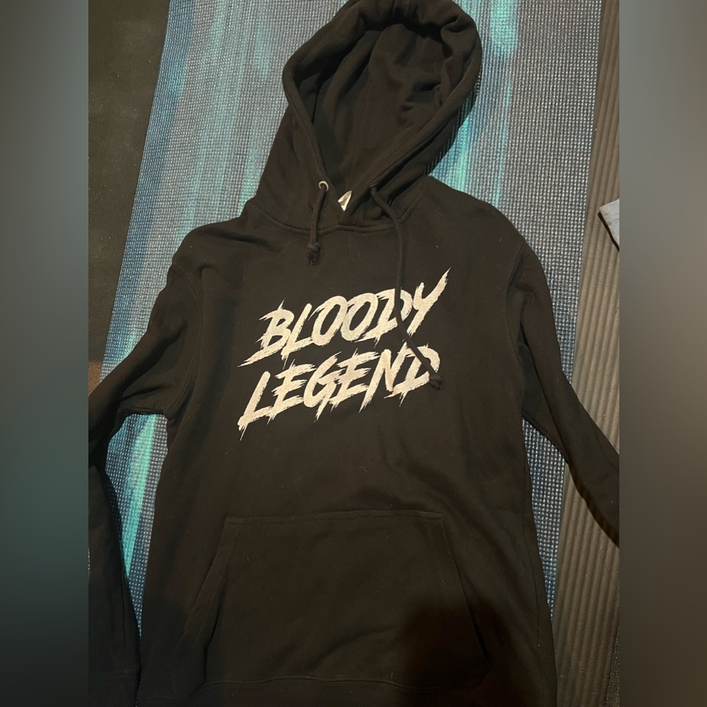 Trendy “BLOODY LEGEND” black hoodie, size youth large